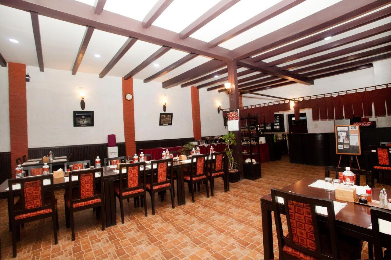 Oyo 738 Hotel Kaze Darbar Kathmandu Exterior photo