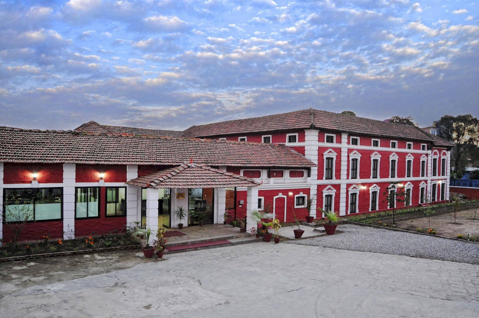 Oyo 738 Hotel Kaze Darbar Kathmandu Exterior photo