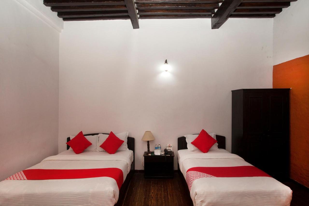 Oyo 738 Hotel Kaze Darbar Kathmandu Exterior photo