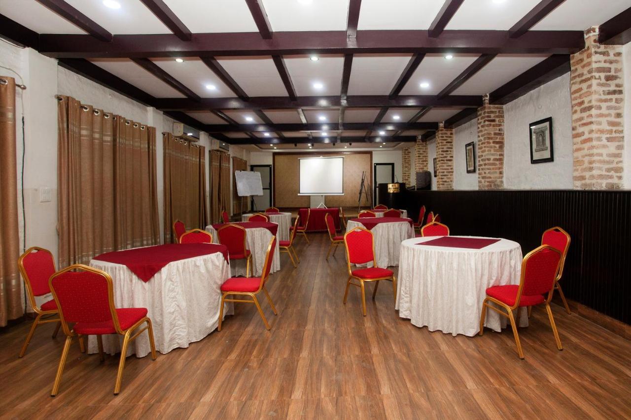 Oyo 738 Hotel Kaze Darbar Kathmandu Exterior photo